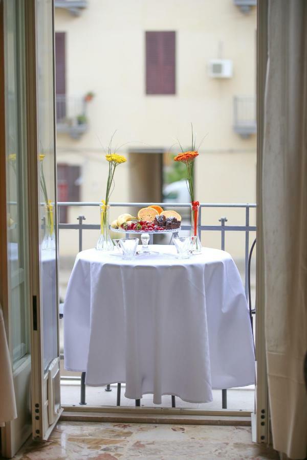 Soffio Del Libeccio B&B Syracuse ภายนอก รูปภาพ